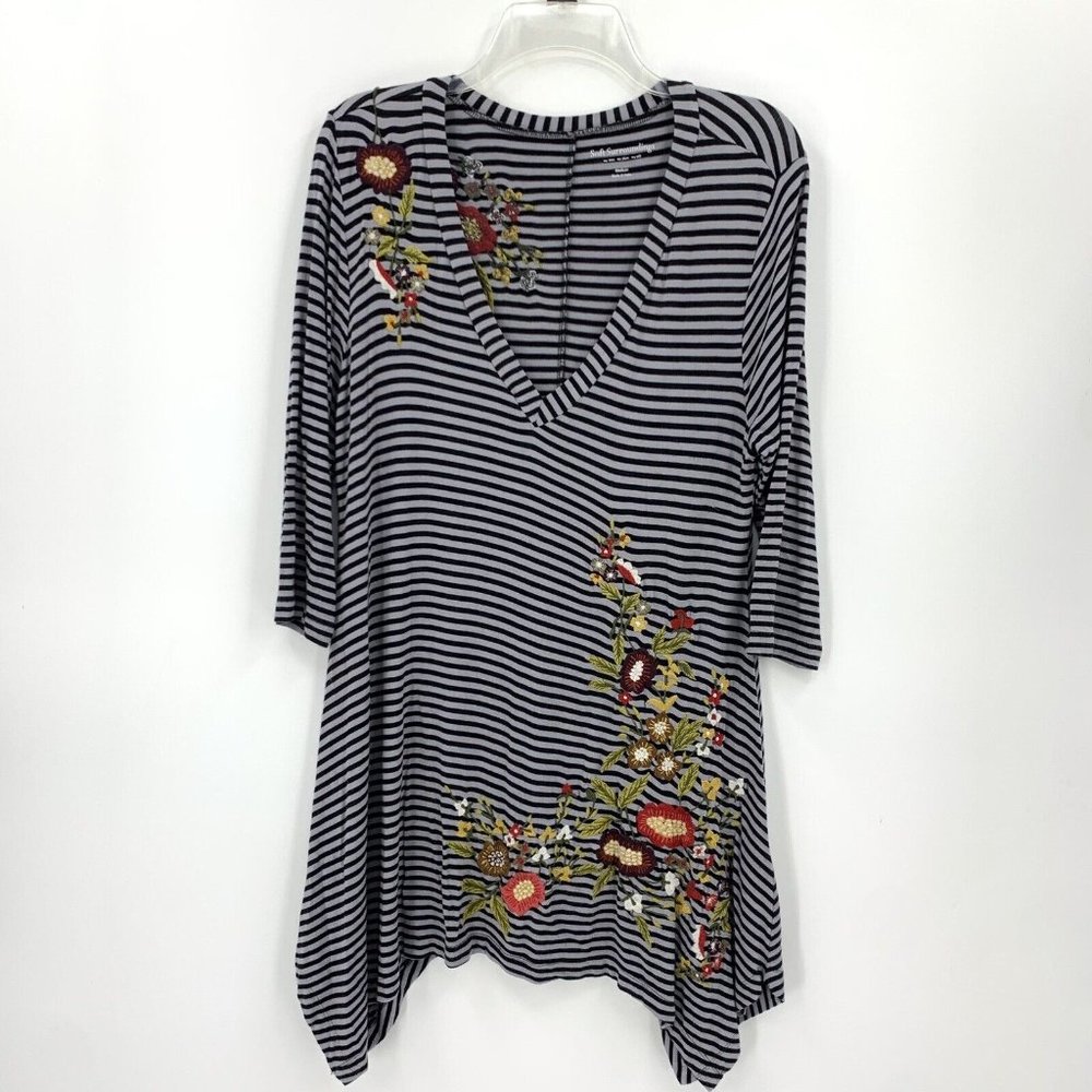 Soft Surroundings Embroidered Tunic Top Gray Stripe Shark Bite Hem Womens M